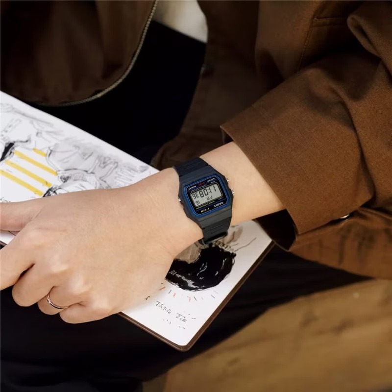 Reloj de Pulsera Cuadrado Pequ - Watch Display Pillow reseña y precio